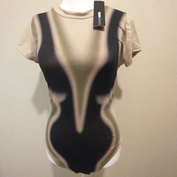 NWT Fashion Nova Taupe Black Long Sleeve Fitted Bodysuit - Picture 2 of 8